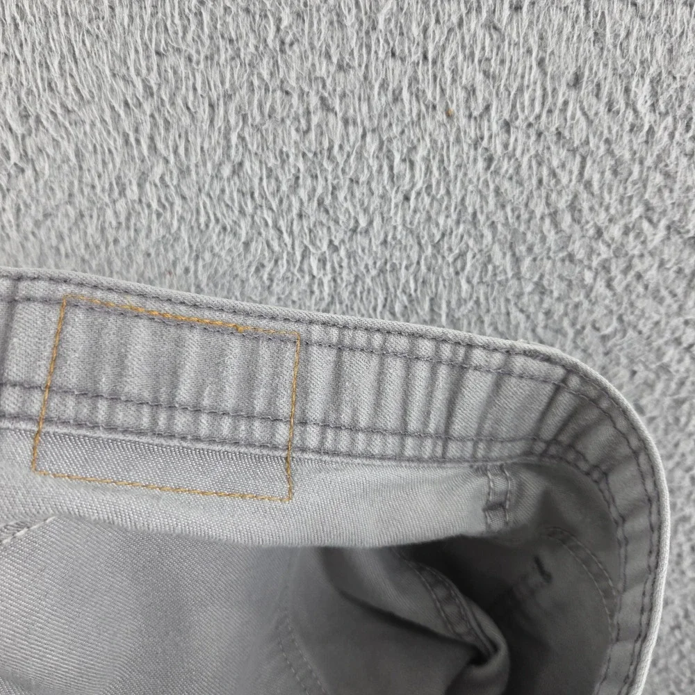 Levis measurements waist